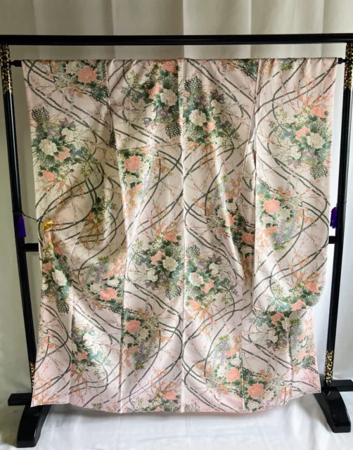 Vintage Japanese kimono - Furisode Kimono robe
