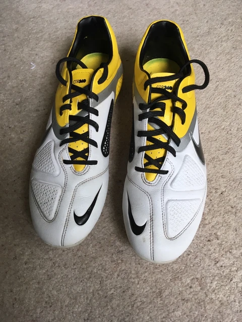 NIKE CTR360 TREQUARTISTA Football boots in white/black/yellow