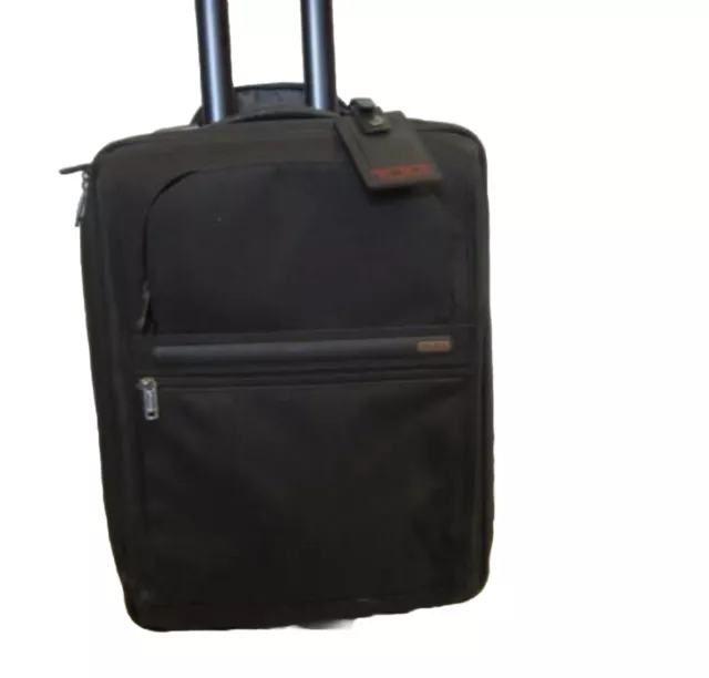 TUMI 26105d4 Alpha 18" Nylon Continental Expandable 2 Wheeled CarryOn