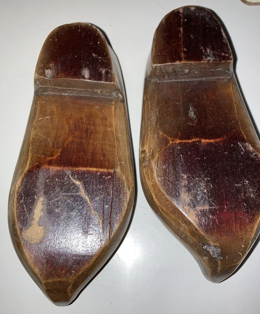 Scarpe antiche in legno taglia piccola