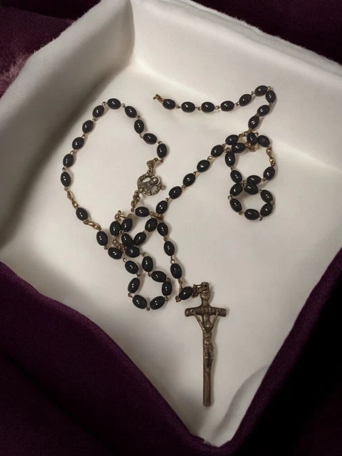 Chapelet blanc vintage - Chapelet ancien et crucifix - 26 po. 11,3 g - Canada