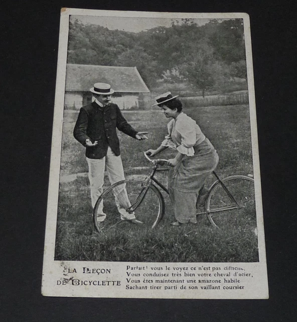 Ancienne Carte Postale CPA – Fille à Vélo – Cyclisme – Enfant – Couleur