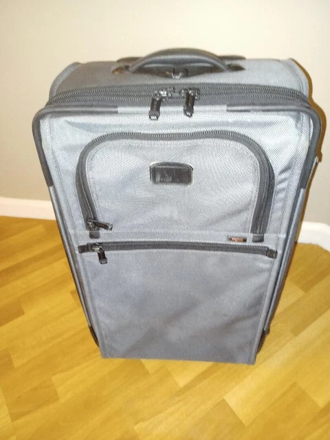 Tumi 2 Wheel Expandable Suitcase Luggage Gray 22922GH Carry-on Dual Handles 2