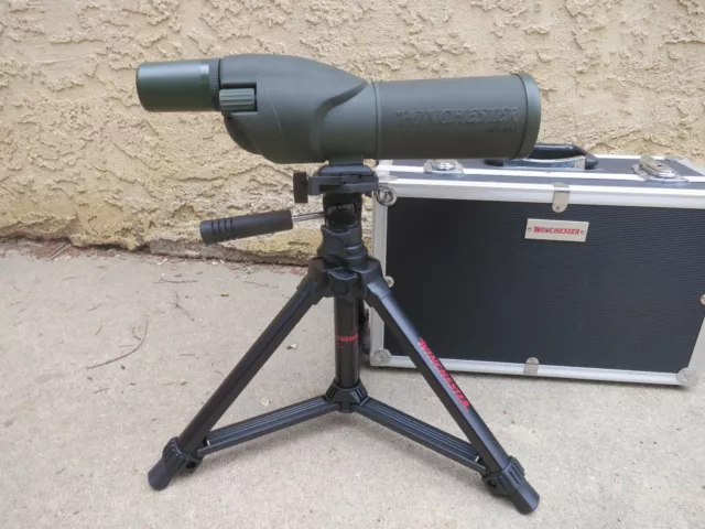 NEW!  Winchester WT-6 Green Spotting Scope Telescope w/ Hard Case 15-45x 60mm