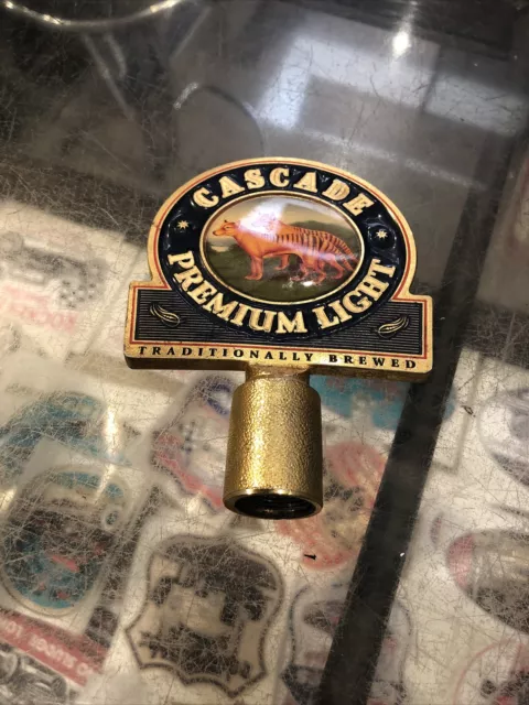 Cascade Premium Light Genuine Tap Badge