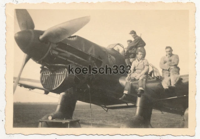 foto-ju-87-stuka-flugzeug-wappen-tr-gergruppe-186-flugzeugtr-ger-graf