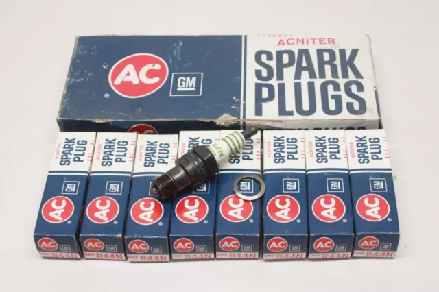 NOS Set/8 1969 1970 Chevrolet Big Block V8 Engine Spark Plugs AC R44N 5612321