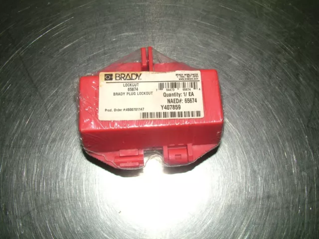 New Brady 65674 Plug Lockout Y407859