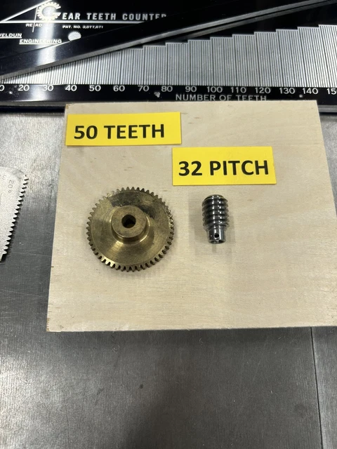 Boston Gear 32 Pitch 50 Teeth Worm Gear Set 50:1 Ratio 1/4" And 7/32" Bores