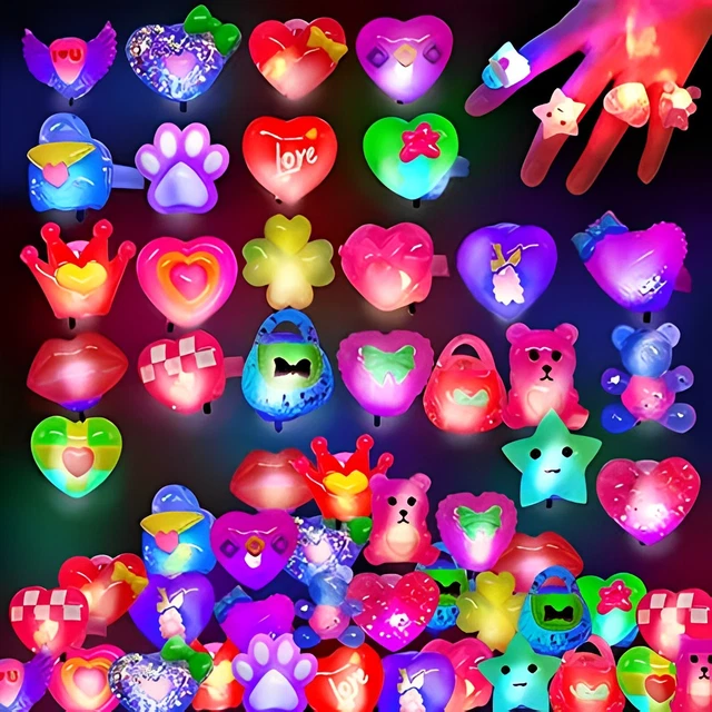 Light Up Rings 3D Rings Party Favors for Treasure Chest Prize Box Toys -25 Pack