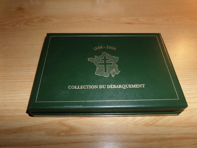 CLUB FRANCAIS DE La Monnaie Coffret 12 Medailles Debarquement Guerre