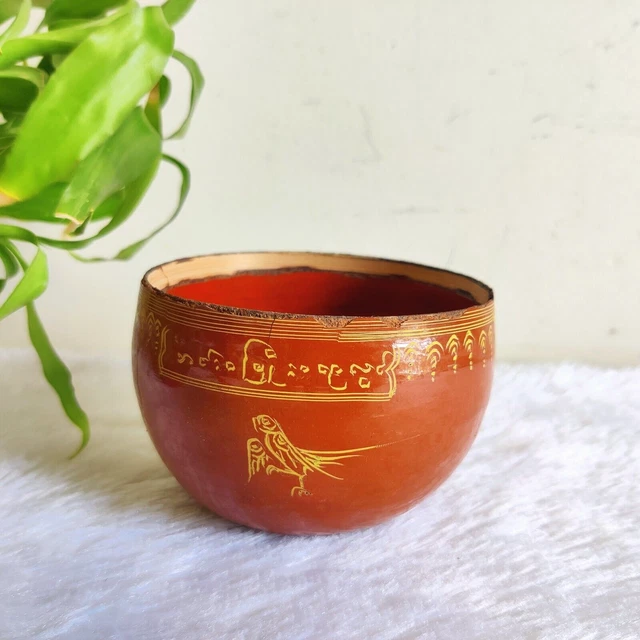 1920s Vintage Lacquered Hand Painted Straw Woven Burmese Wooden Bowl W639