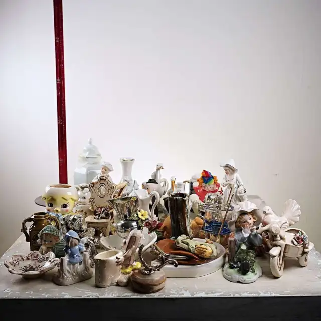 lotto di 40 statuine in ceramica vintage