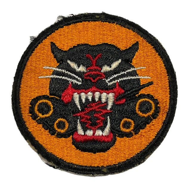 Original Wwii U.s. Army 4 Variation Wheels Tank Destroyer White Back Edge Patch Original Wwii U.s. Army 4 Variation Wheels Tank Destroyer White Back Edge Patch