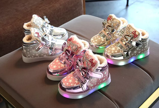 LED Light Up Luminous Shoes Kids Toddler Infants Child Trainers Boys Girls