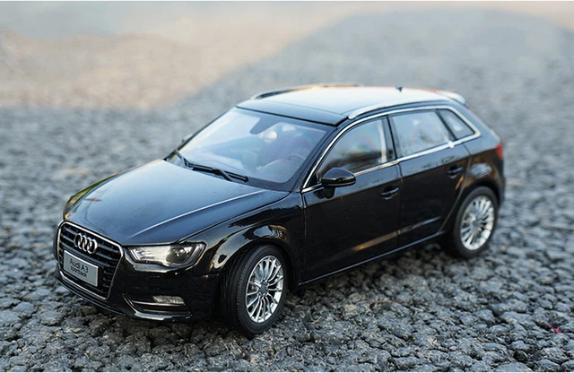 1/18 Audi A3 Sportback 8V, Paudi (2290S) - Mini PDLV