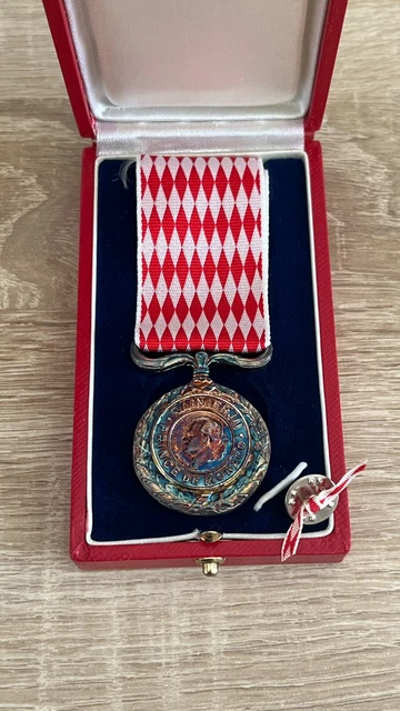 Médaille Assistante Du Devoir National (REF25337) - Taille Ordonnance - France 1919-1930