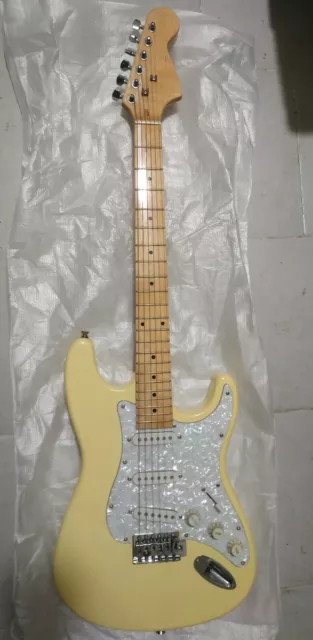 Chitarra elettrica Modello Stratocaster