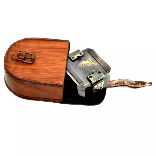 Maritime nautique en laiton antique avec boîte en cuir Boussole carrée.. 2