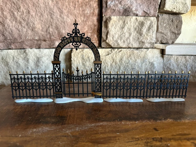Department 56 Heritage Village Victorian Wrought Iron Fence and Gate 4 Piece Set