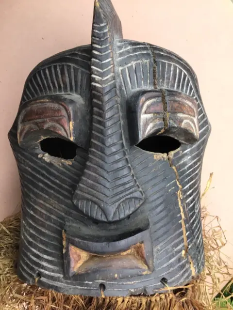 Vintage Antique AFRICAN FULL FACE MASK w/ Mohawk Straw Hand Carved Ethnic Tribal