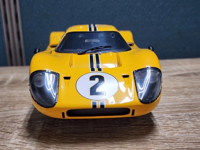1:18 Exoto ford gt40 mk IV #2 yellow