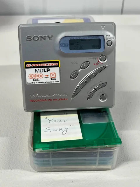 Sony MZ-R500 Portable Minidisc Recorder MD Walkman with Music