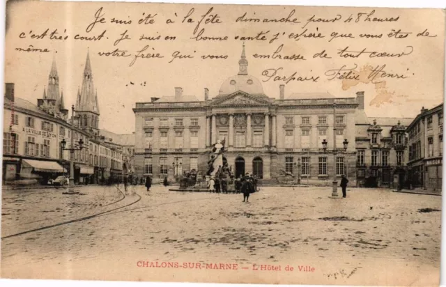 CPA CHALONS-sur-MARNE - L'Hotel de Ville (245331)