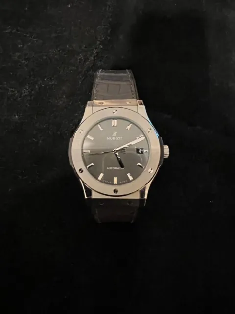 Hublot Classic Fusion Grey Titanium Automatic 45 mm Watch 511.NX.7071.LR
