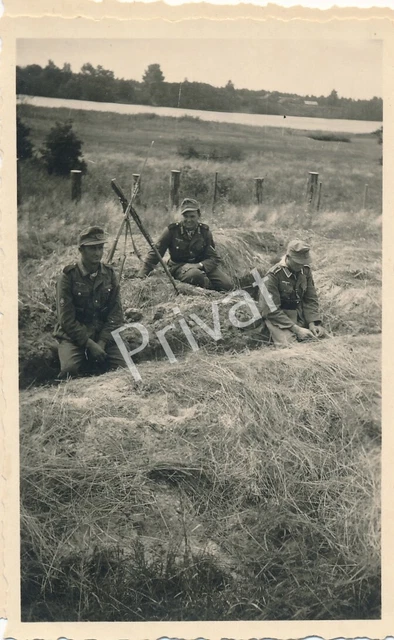 FOTO WK II Soldato Cacciatore di Montagna Bunkerlinie 21.8.1941 Fronte
