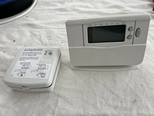 CENTER EHE0200361 WIRELESS RF Programmable Room Thermostat £34.95 -  PicClick UK