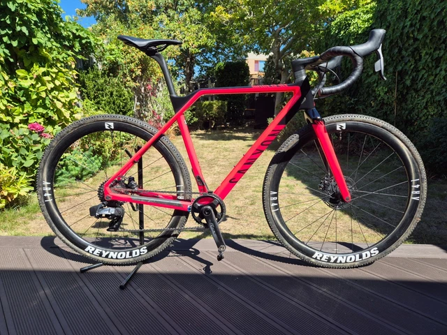 Cycling Inflite Cf Slx Team CANYON INFLITE CF SLX Cyclocross Bike