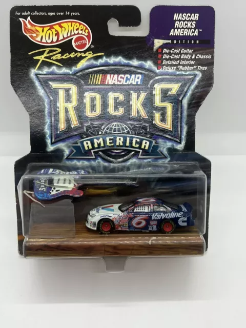 1999 Hot Wheels NASCAR Rocks America 1:64 Roush Racing #6 Valvoline Ford Taurus