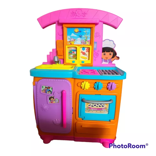 Dora The Explorer Talking Kitchen with Holiday Cookie insert and accessories