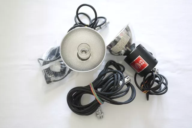 Lumedyne System Mono Studio Strobe Lights 400 w/s Flashes Used 2x Two
