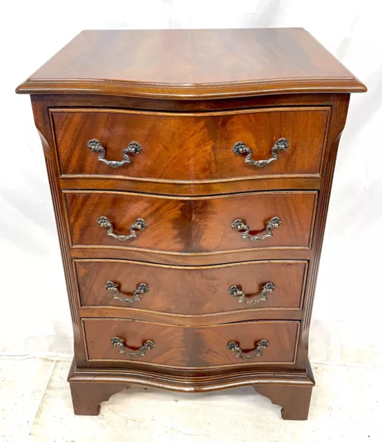 Antique Style Serpentine Mahogany Chest of Drawers / Lamp Stand Bedside Cabinet