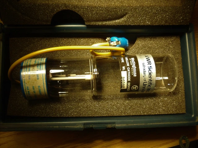 VWR Scientfiic Hollow Cathode Lamp PN# WL36082  58142-940  Zr (zirconium)
