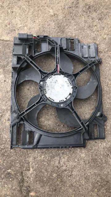 BMW 5 E60 E61 2008 Diesel radiator cooling fan 7796832