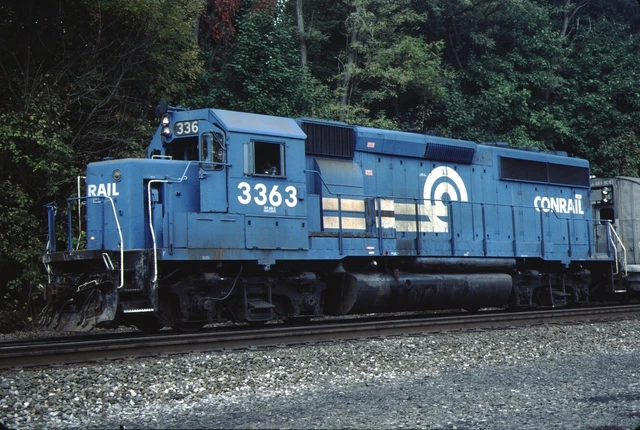 Conrail EMD GP40-2 Kodachrome original Kodak Slide