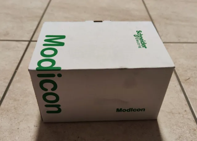 Schneider Electric TM241C24T  Modicon M241 24 E/A 2x Modbus PLC