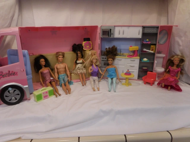 BARBIE HOT TUB Party Bus Motor Home Camper RV 2006 Mattel 6