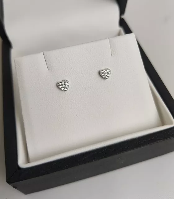 New 925 Sterling Silver Heart Shaped Stud Earrings With Diamonds Boxed - 0.66g