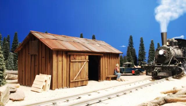 G SCALE TRAIN SHED FOR USE w LGB ACCUCRAFT ARISTOCRAFT TRACK CARS & LOCOMOTIVES