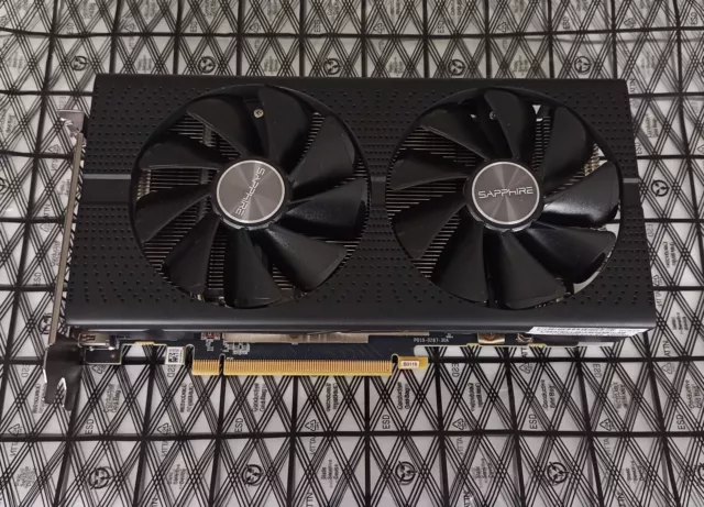 SAPPHIRE Pulse AMD Radeon RX 570 8GB GDDR5 Grafikkarte (11266-78-20G)