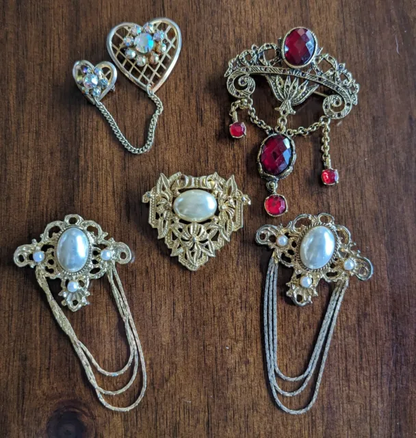 Vintage Jewelry Lot of 5 Brooches  Goldtone Various StonesJ4