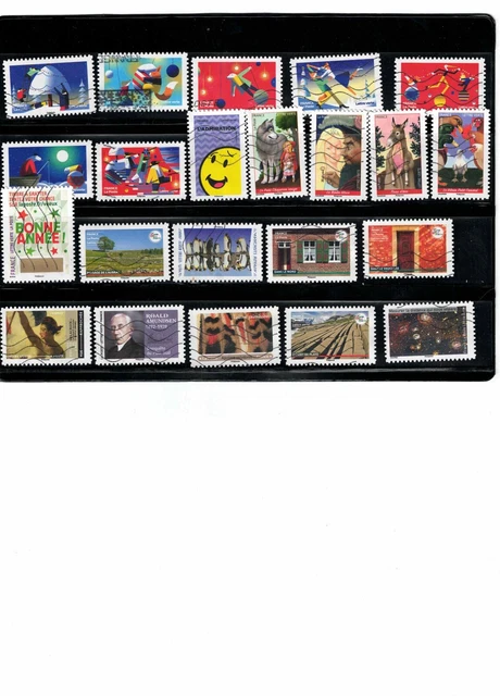 22 Timbres Adhesifs France -Differents