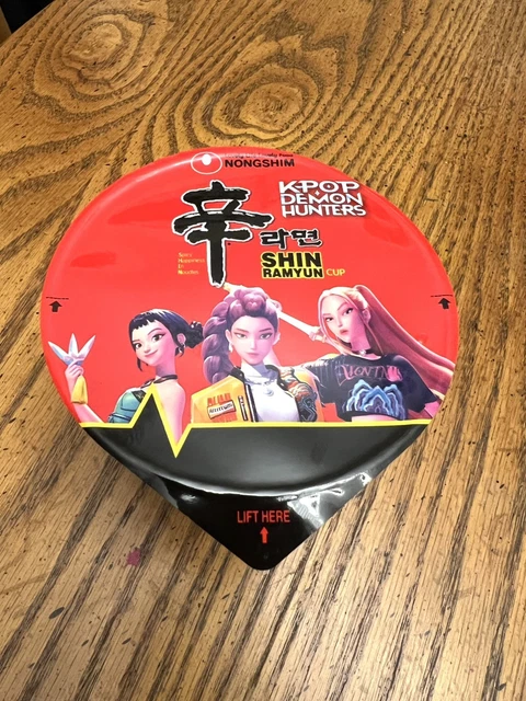 NONGSHIM KPOP DEMON Hunters SHIN RAMYUN CUP Huntrix Mira Takedown £3.79 ...