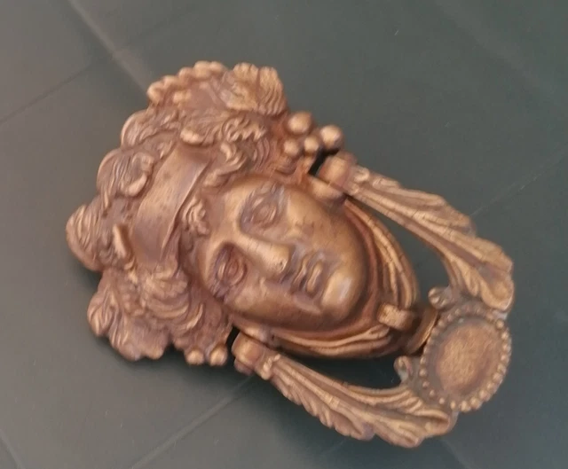 Ancien Heurtoir de porte/Marteau de porte Antique en bronze Athéna, Cariatide.  2