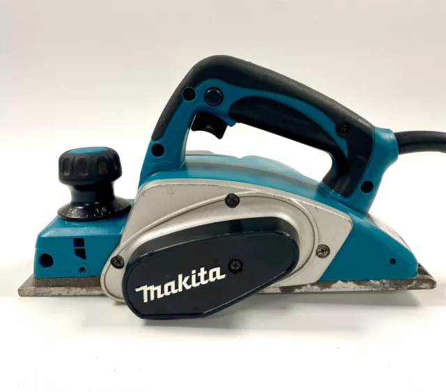 Makita Planer 240v Corded - 82mm (3 1/4") 620W - KP0800 *Good Condition*