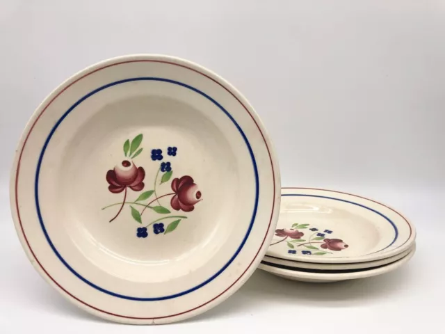 4 Assiettes Creuses « Lunéville » modèle Bagatelle, décor peint à la main